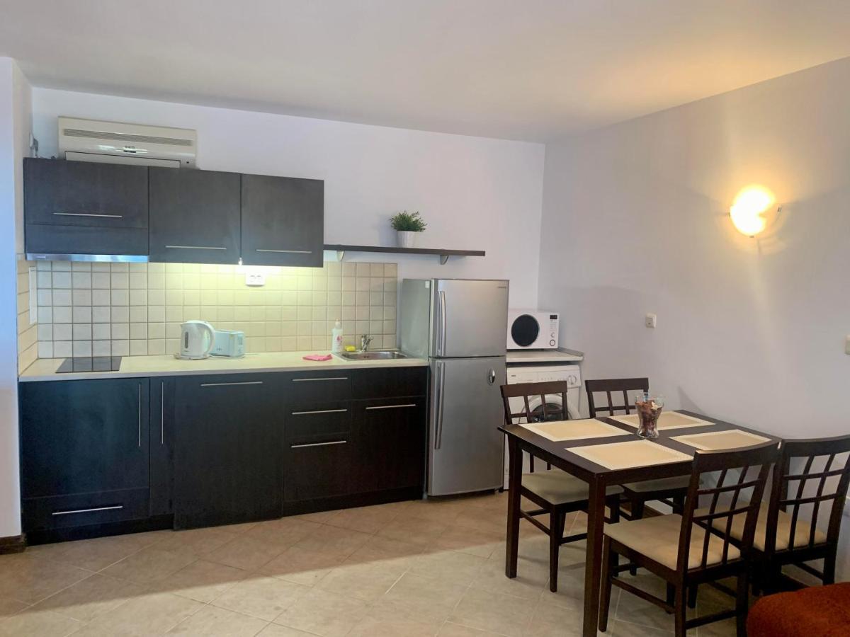 Pearl Apartments โซโซโปล ภายนอก รูปภาพ