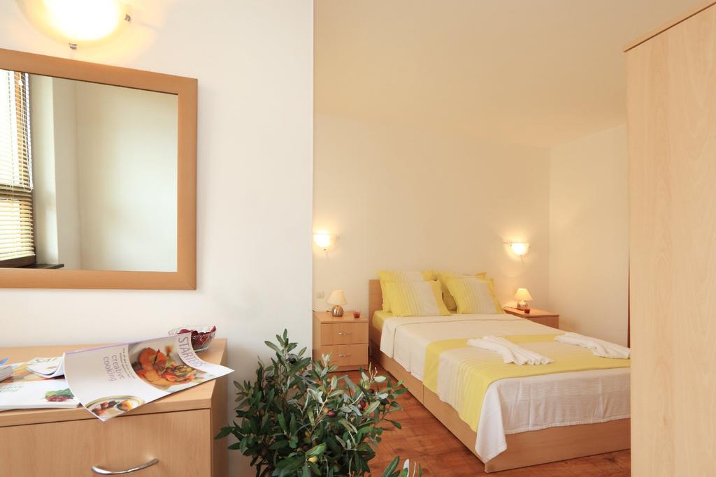 Pearl Apartments โซโซโปล ภายนอก รูปภาพ