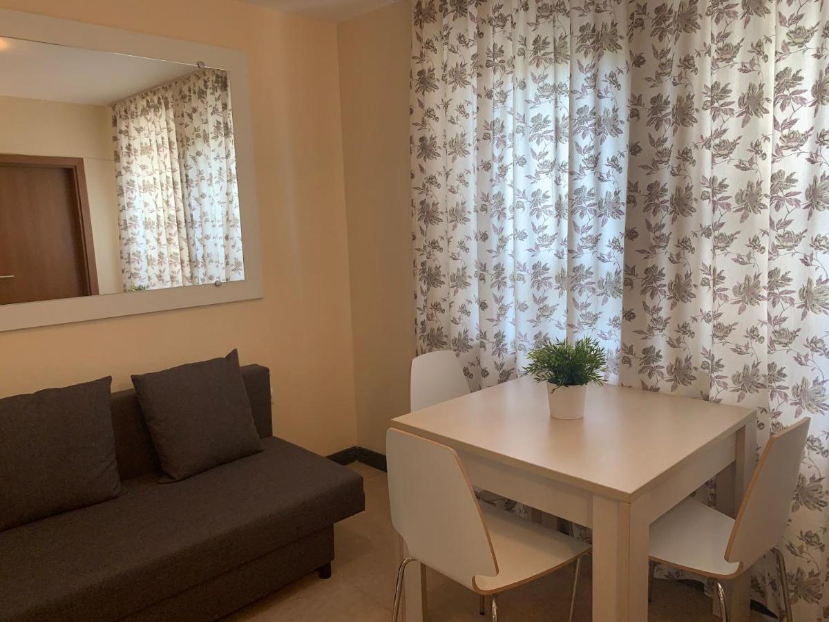 Pearl Apartments โซโซโปล ภายนอก รูปภาพ